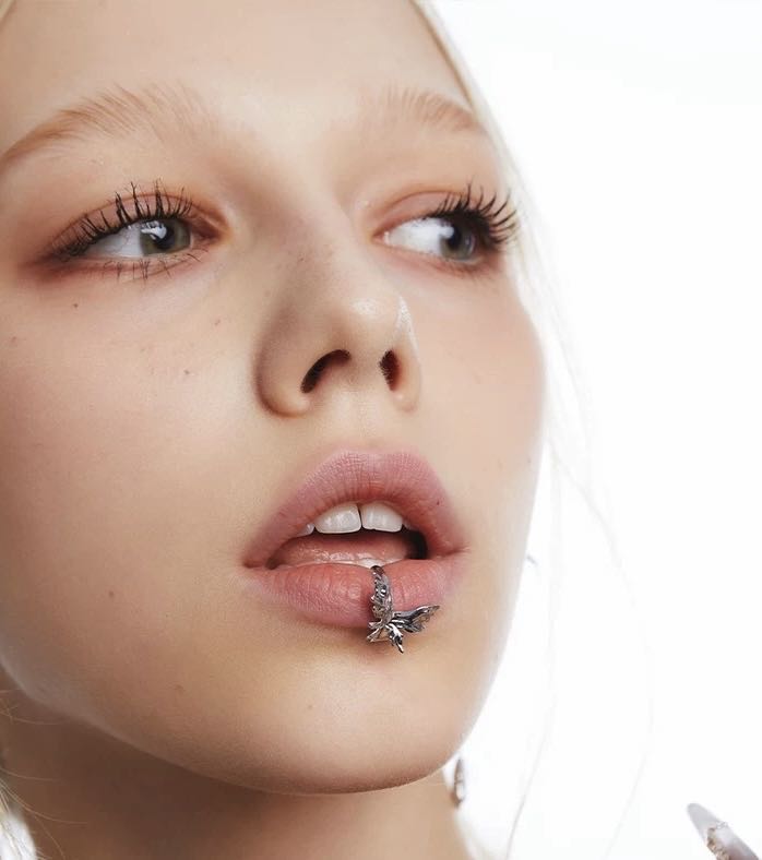 Ice Butterfly Lip Clip