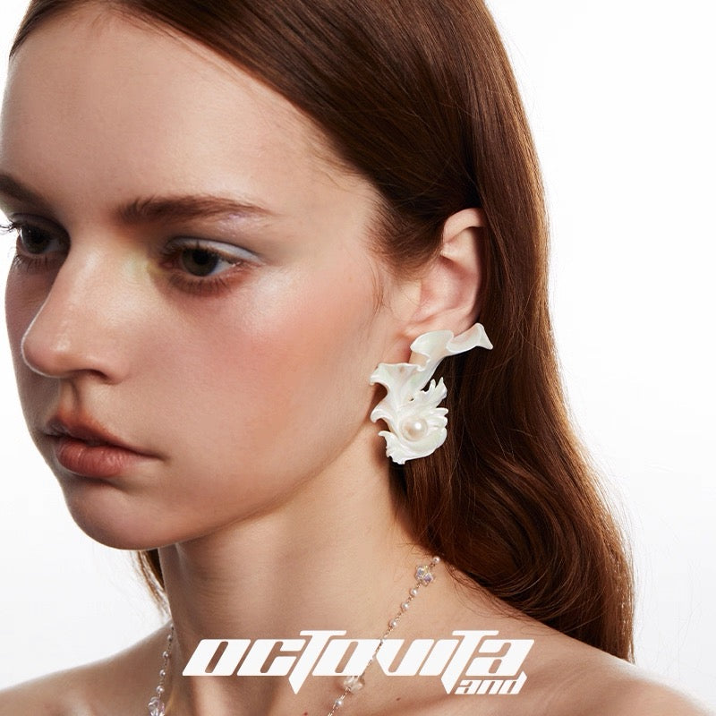 Shell Earrings