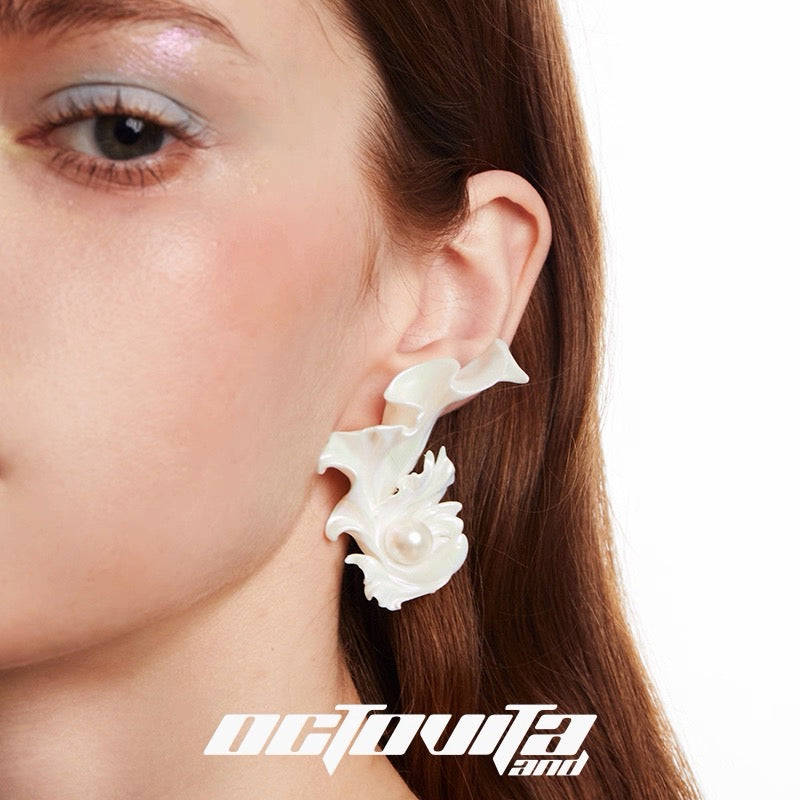 Shell Earrings