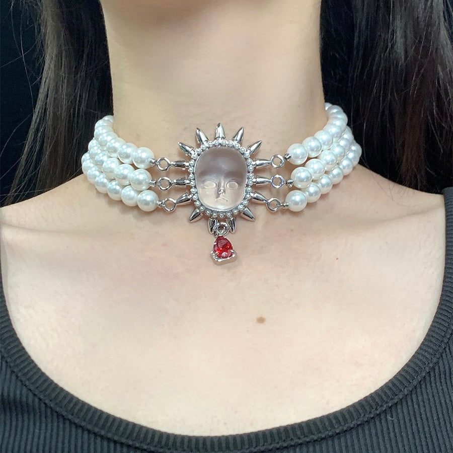 Choker a tre strati di perle Little Demon