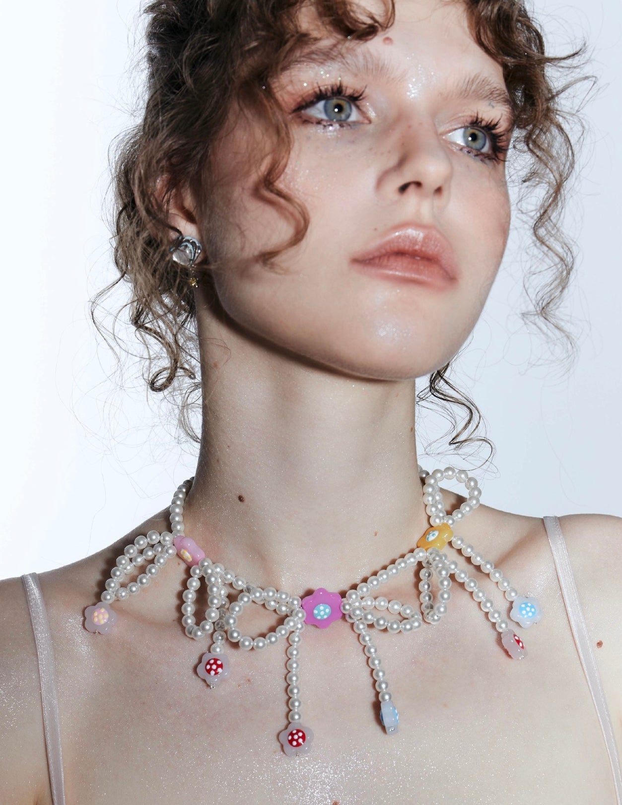 Pearl Bow Necklace