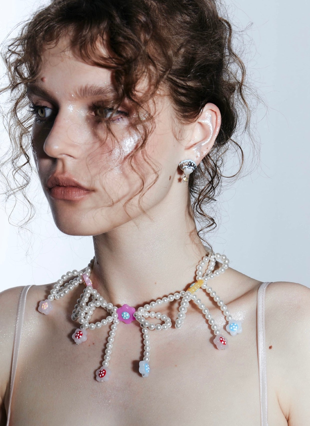 Pearl Bow Necklace