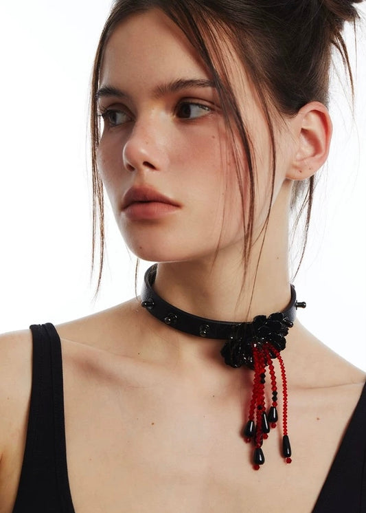 Red Spider Lily Choker