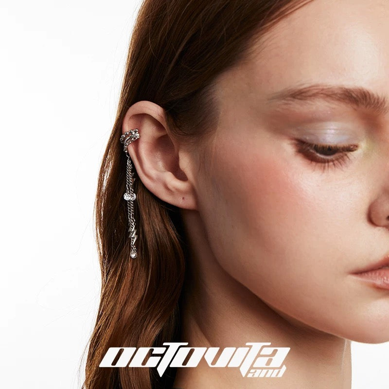 Mysterious Star Track Earrings